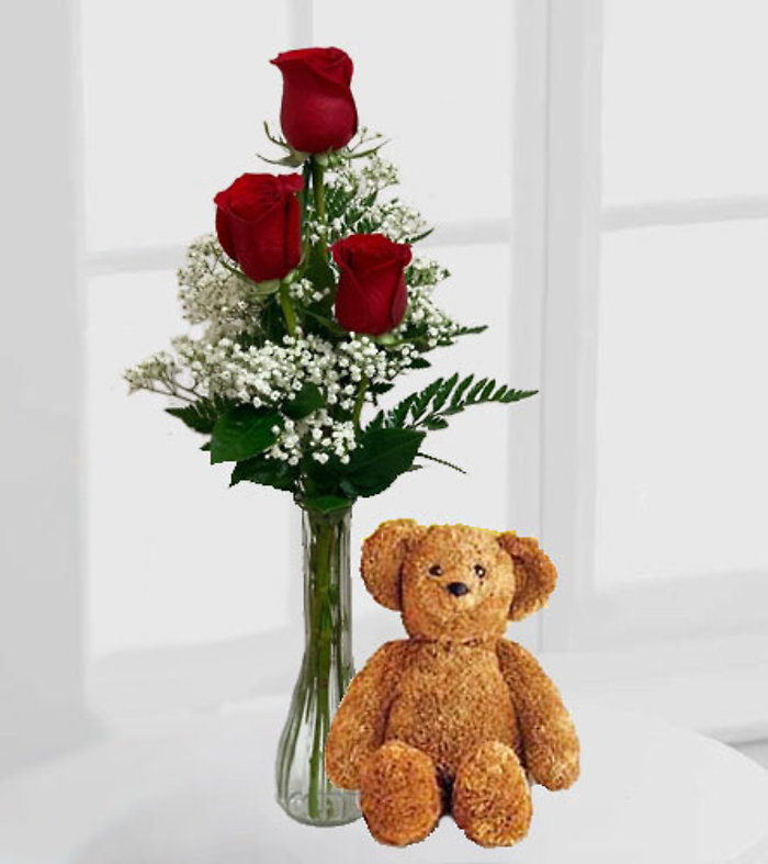 ROSES & A BEAR